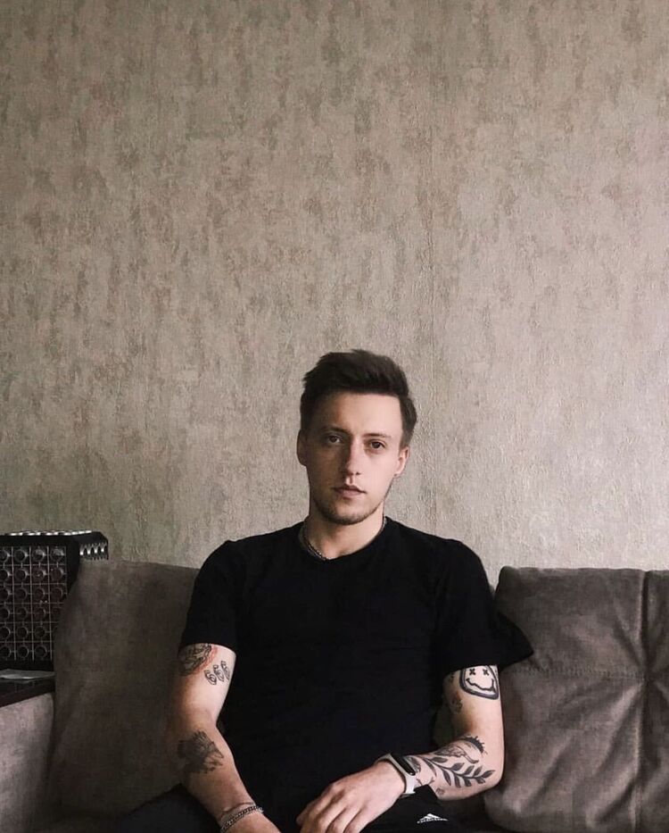  ,   , 27 ,  