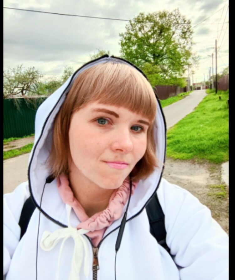  43951636  , 33 ,    