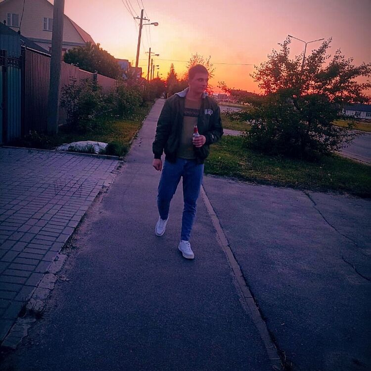  ,   Artem, 25 ,   ,   
