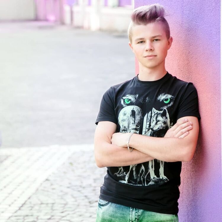  ,   Freshboy, 25 ,   , 