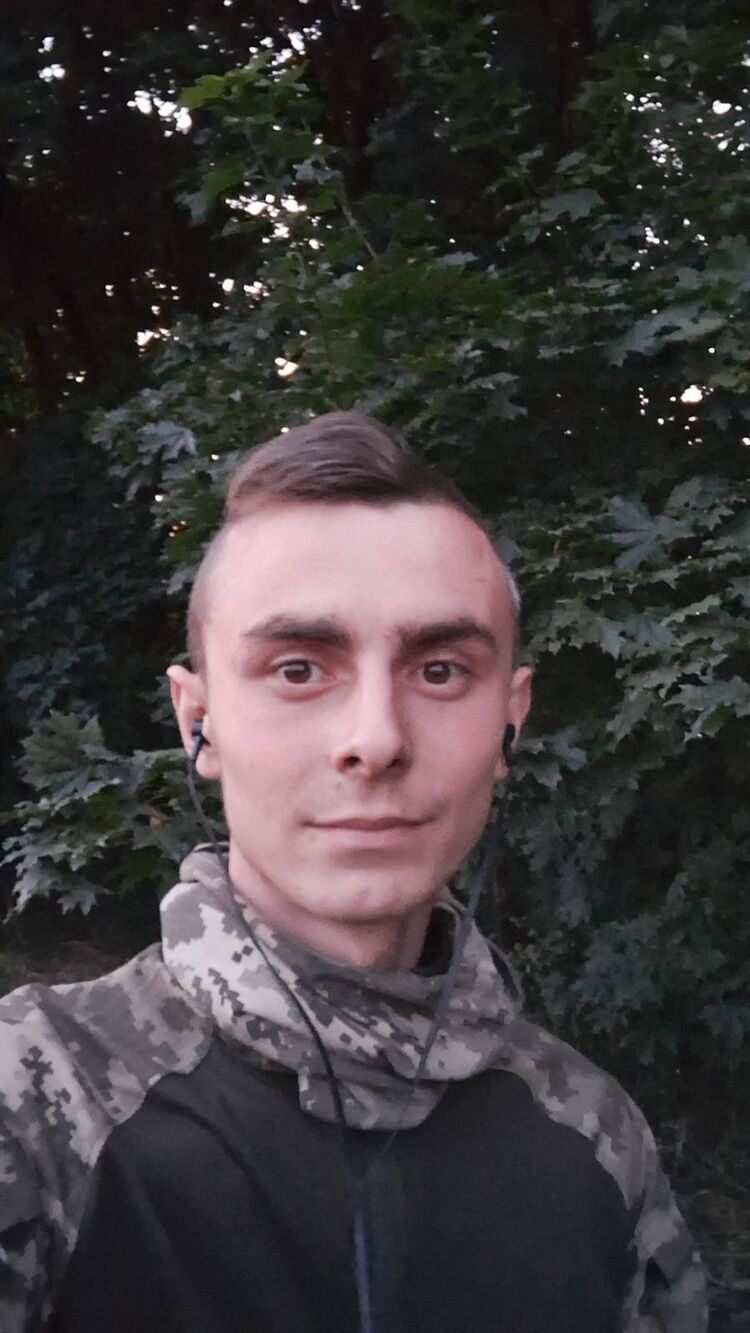  44872356  , 23 ,    