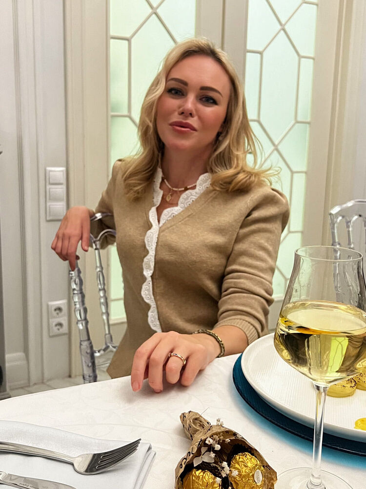  54454526  , 35 ,    -