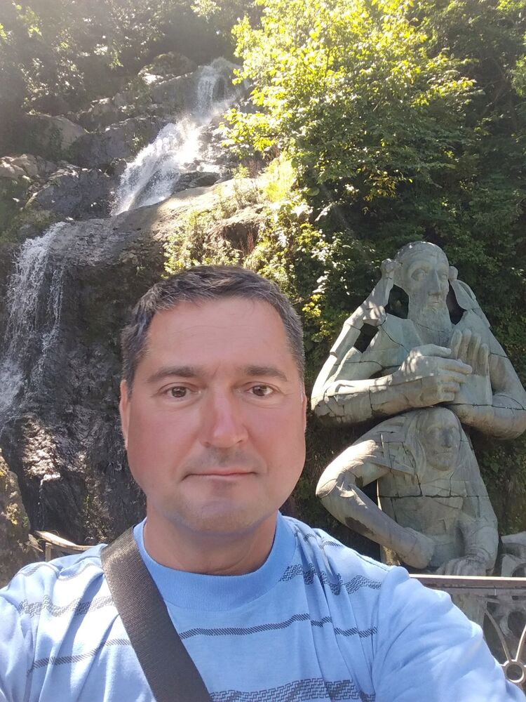  ,   Serge, 48 ,   ,   , c 