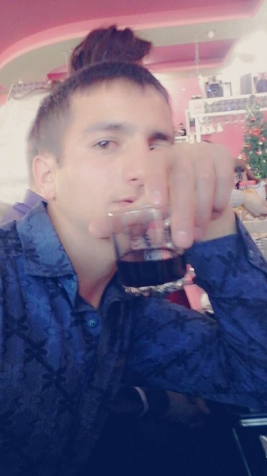  ,   RAZMIK, 29 ,   