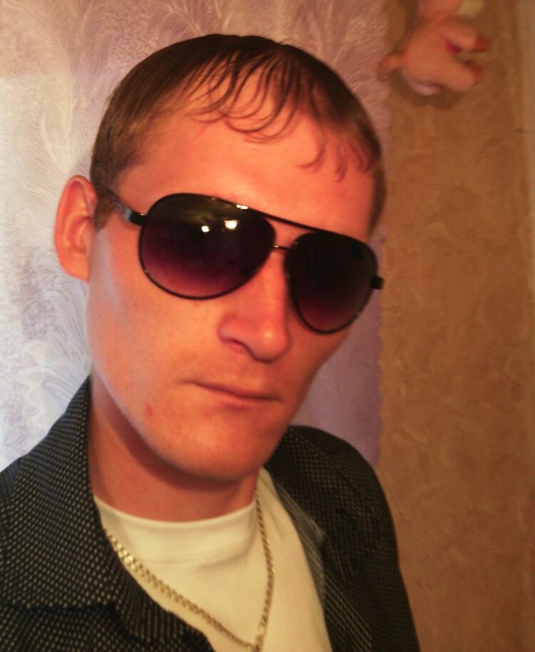  6425626  Cepewka, 36 ,    