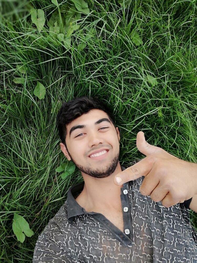  ,   Aziz, 30 ,   