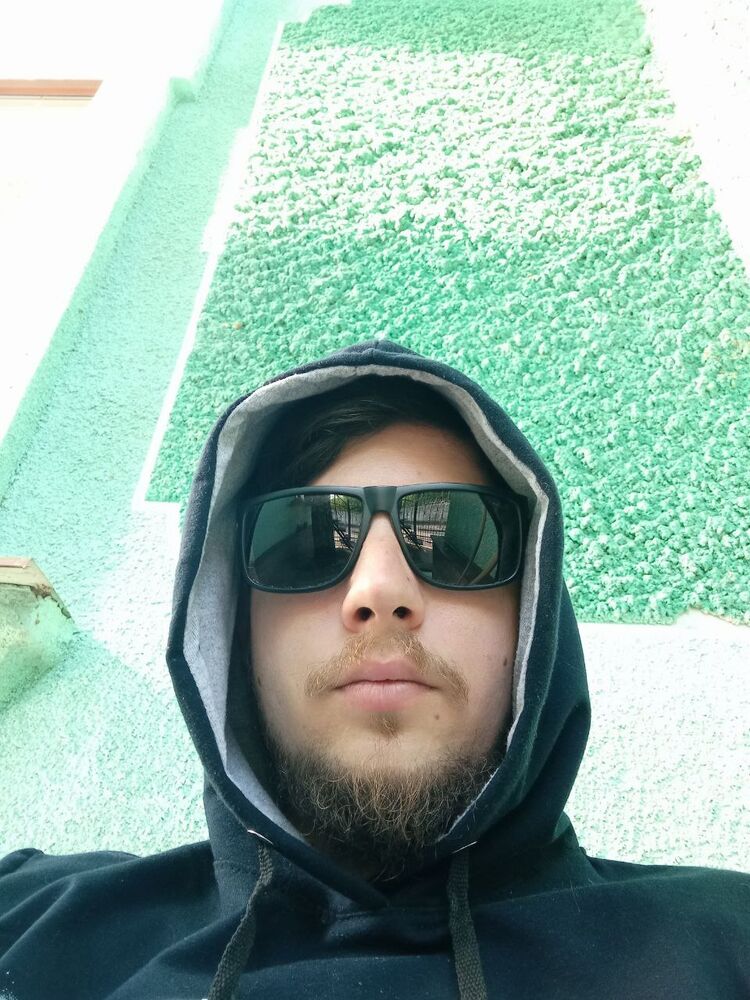  37242946  , 31 ,    