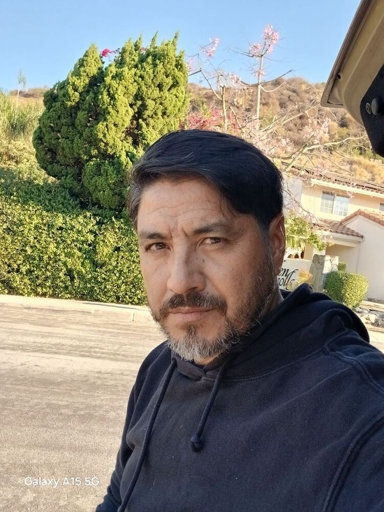  ,   Pedro, 37 ,   c 