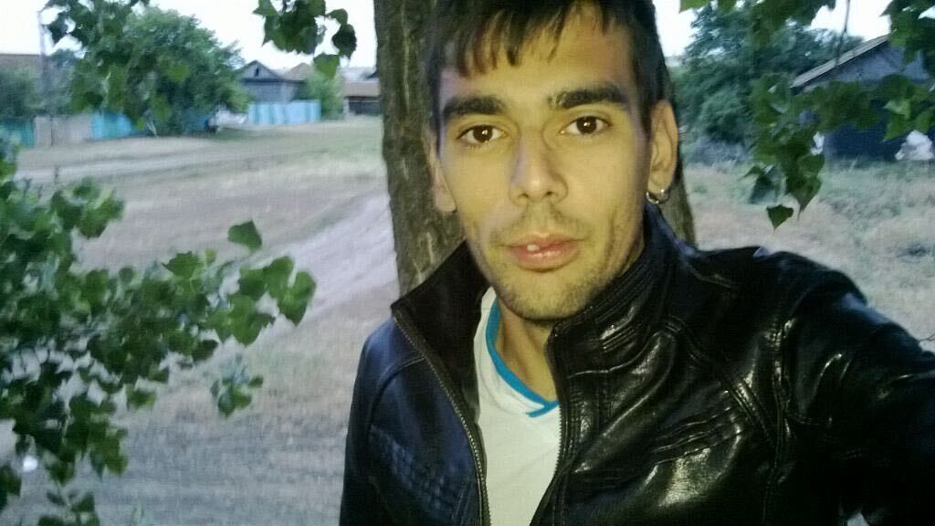  46642326  , 35 ,    