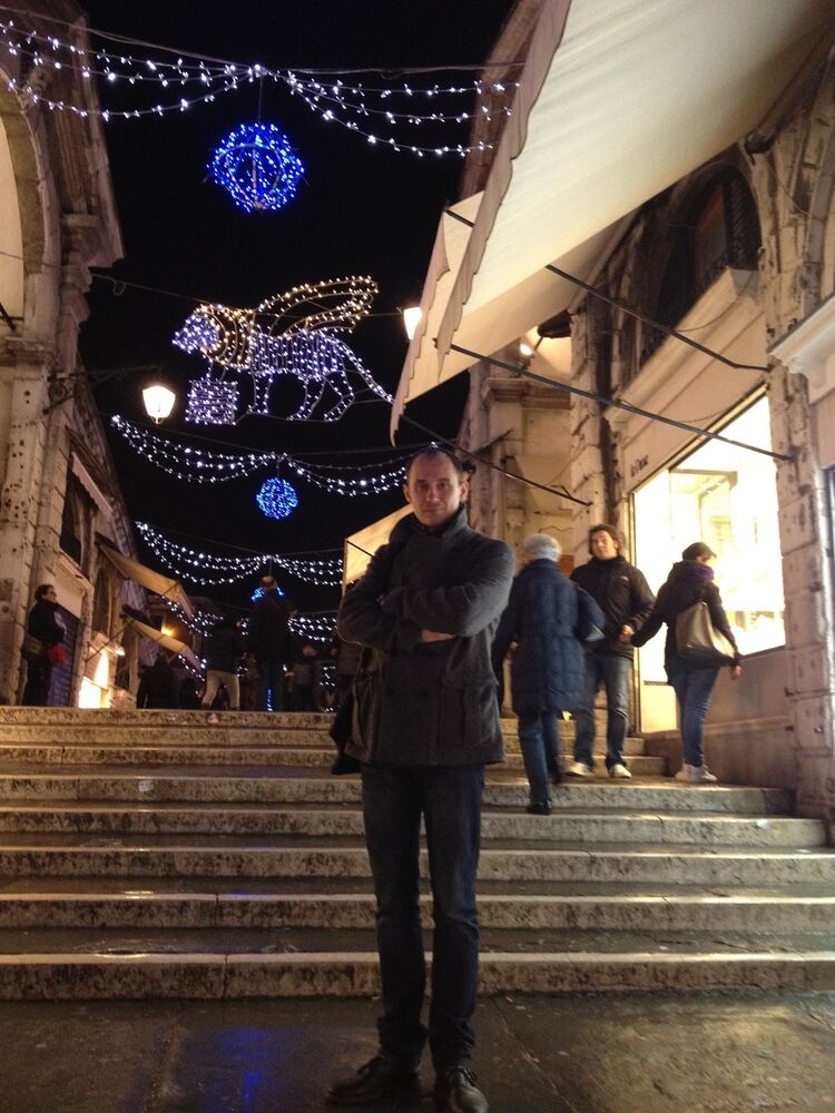   ,   Serge, 42 ,   