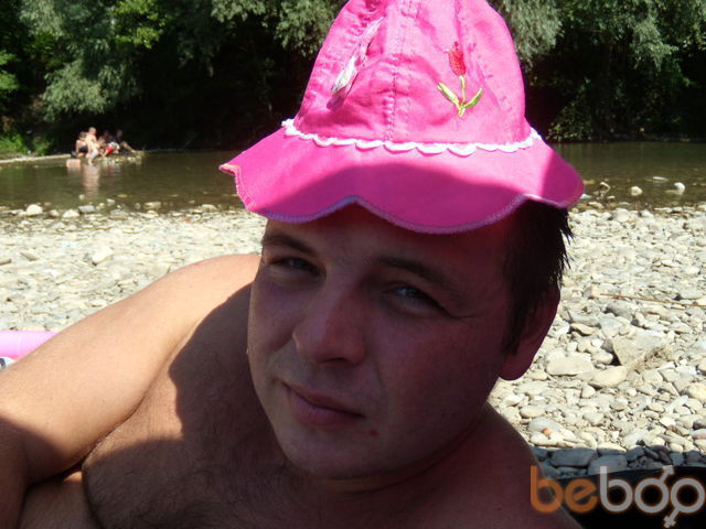 1080456  Vaxich, 42 ,    