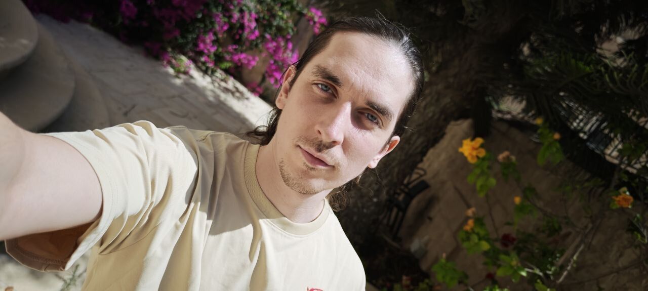  54030196  MogiLion, 30 ,    King George