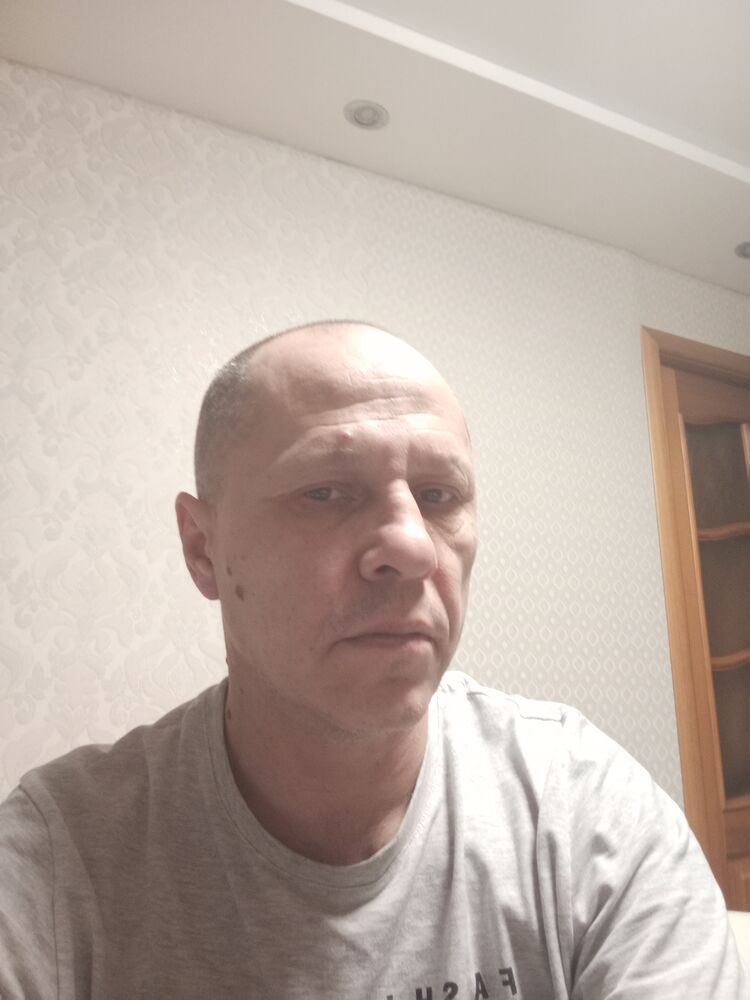  41530126  , 49 ,    