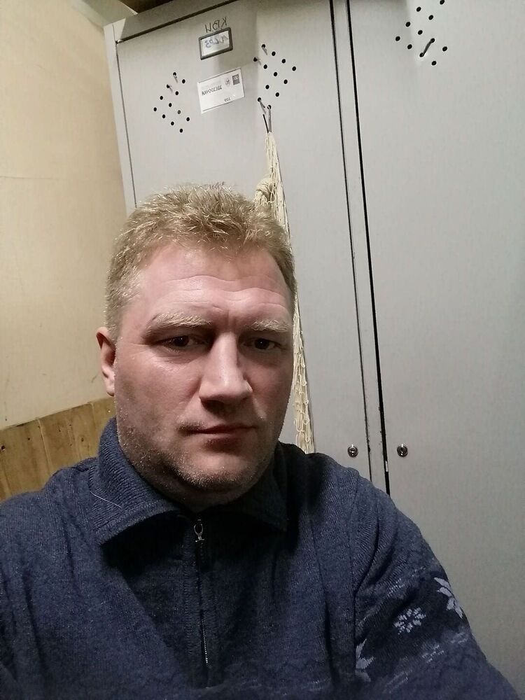  26123736  , 47 ,    
