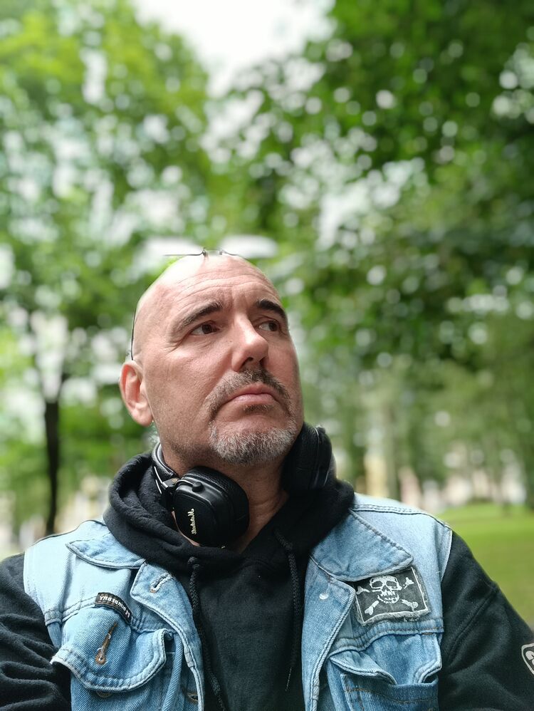  ,   Sergey, 55 ,   ,   , c , 