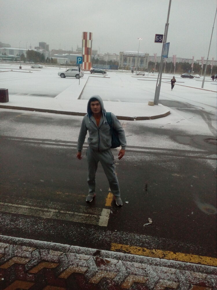  ,   Timur, 35 ,   