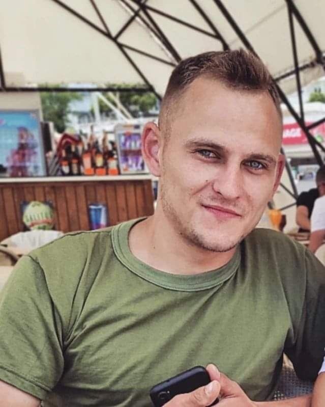  ,   Tudor, 27 ,   ,   