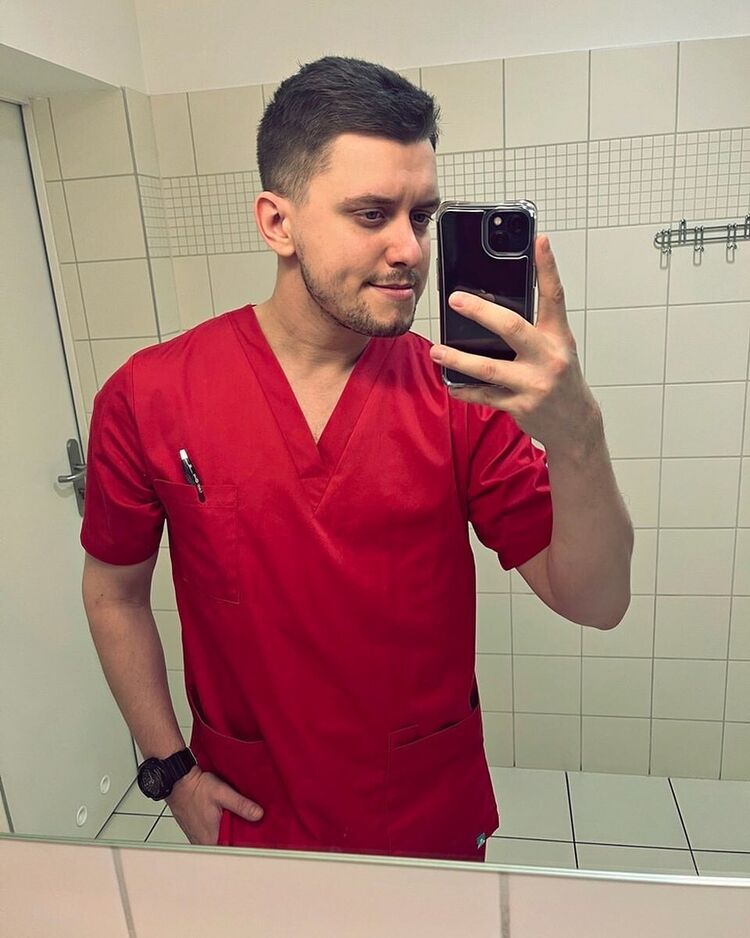  48759126  Kirill, 35 ,    