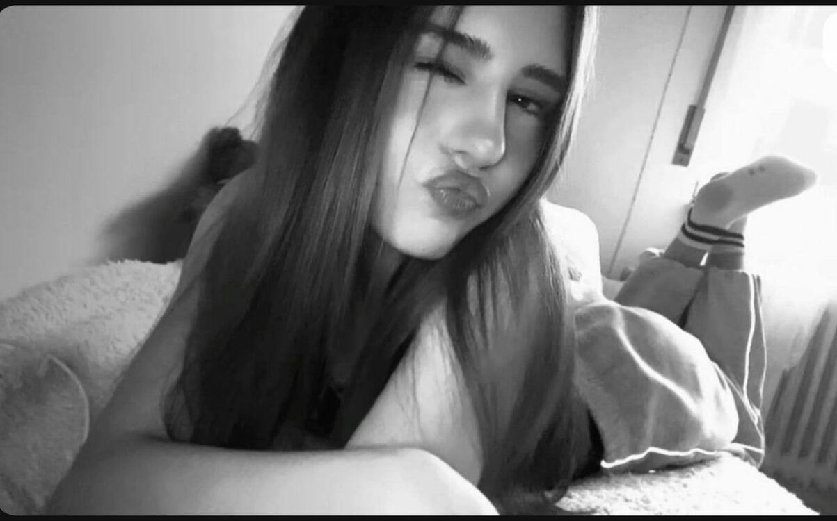  49758016  , 21 ,    