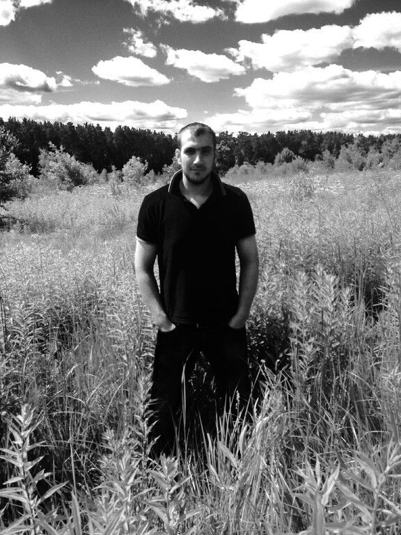  ,   Mihail, 40 ,   