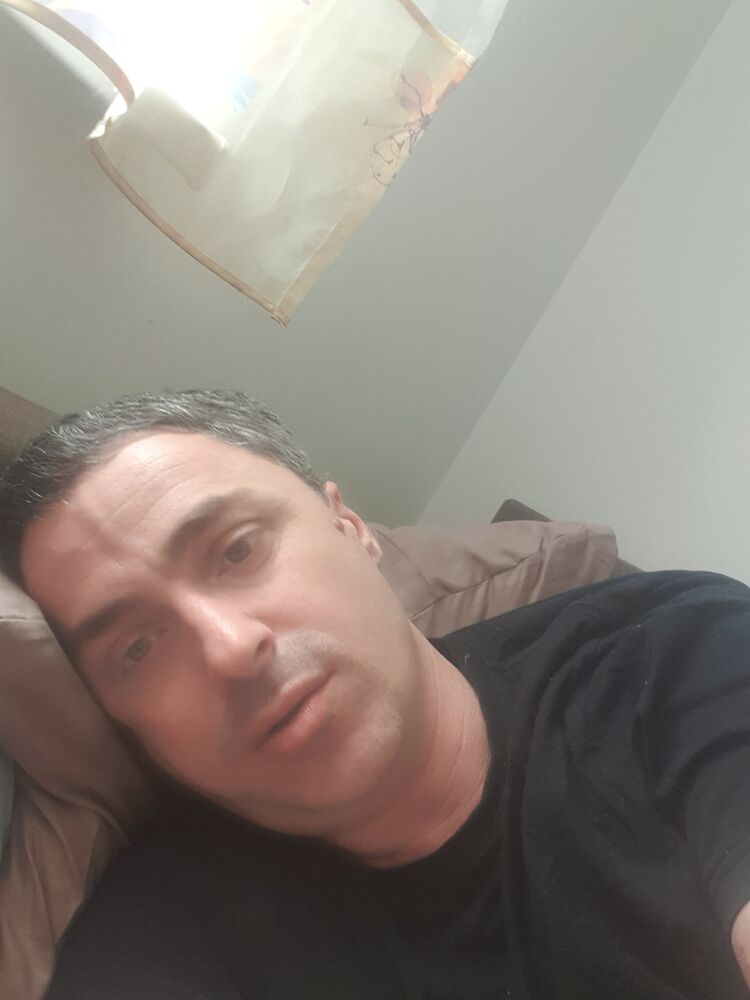  49617496  Zaza, 39 ,    