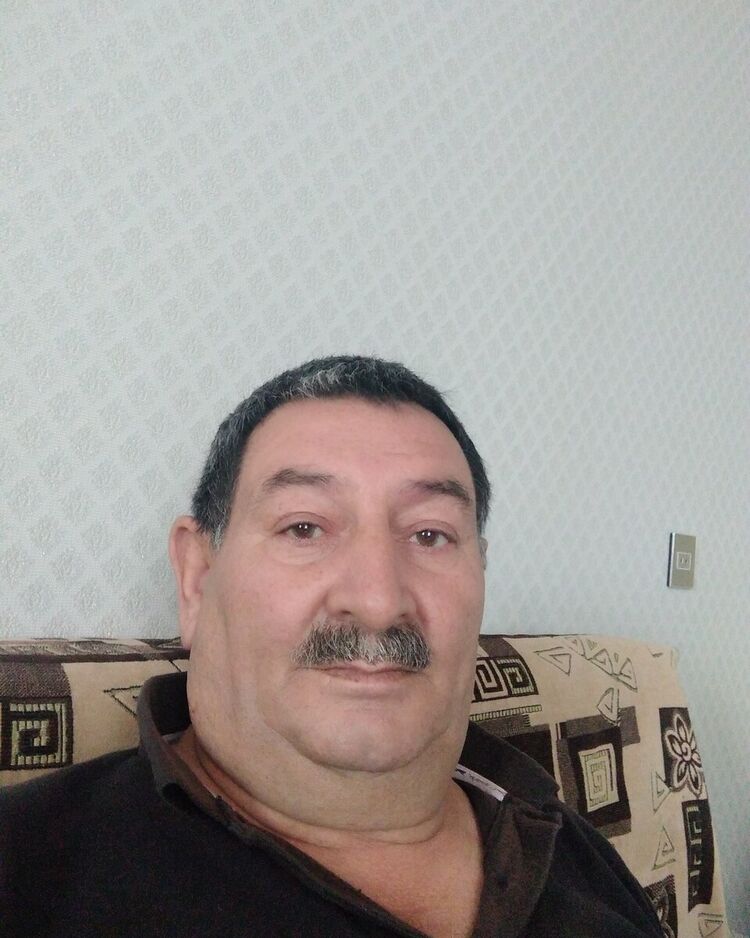  20979106  Sabir, 67 ,    