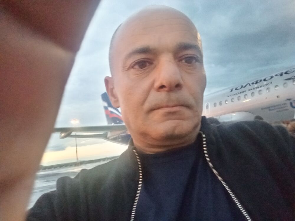  ,   Alik, 47 ,   ,   