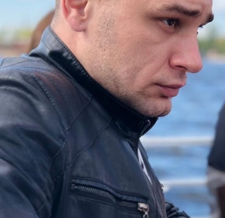  -,   Vova, 35 ,   ,   
