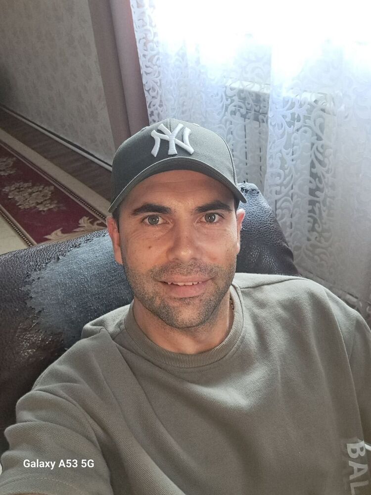  42777796  , 35 ,    