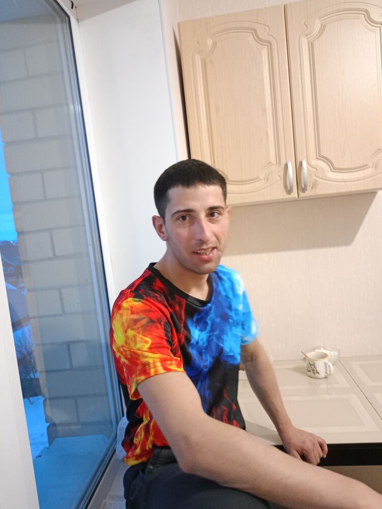  47178806  , 33 ,    