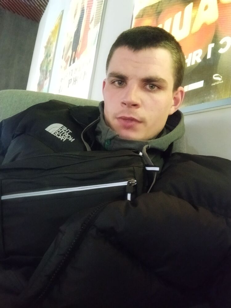  ,   Vasil, 26 ,   ,   , c , 