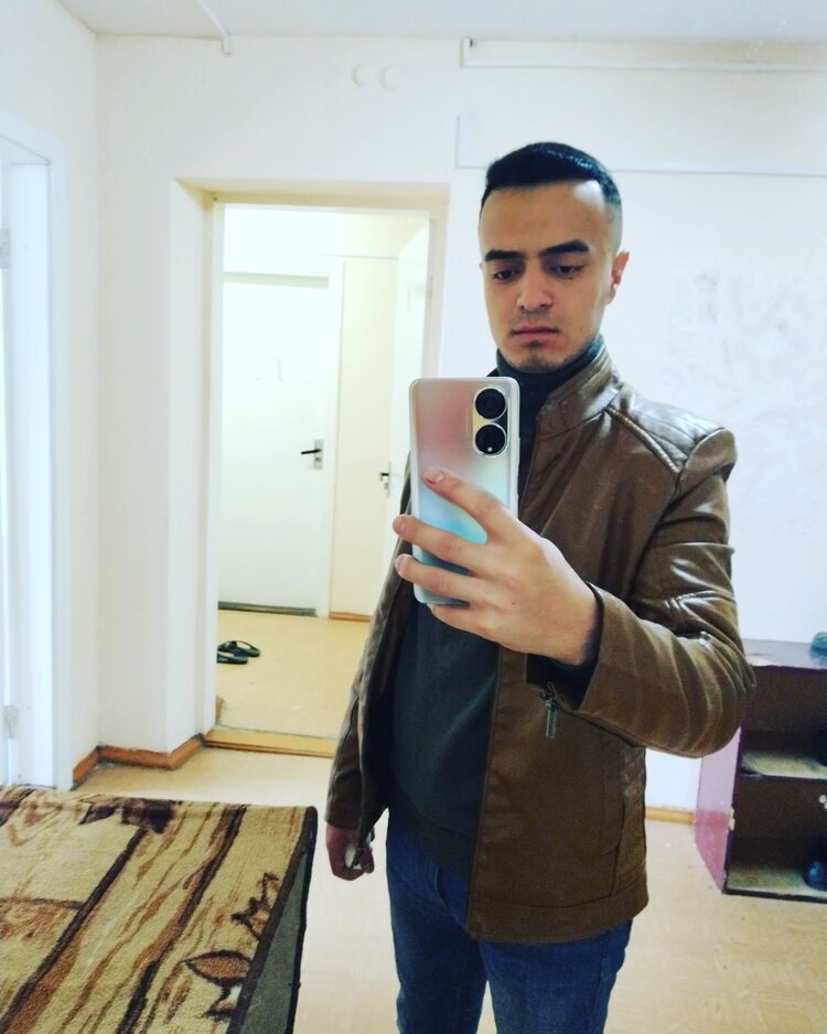  33683186  , 23 ,    