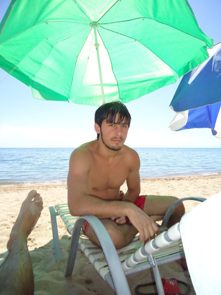  10844976  Mansur, 34 ,    