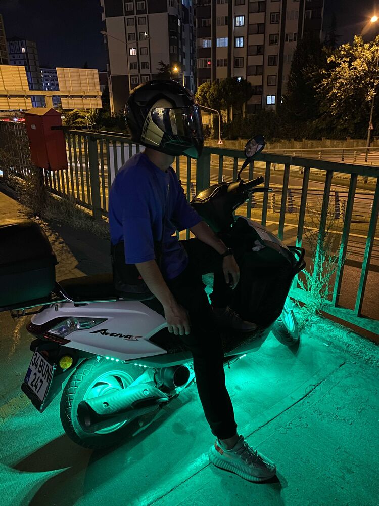  ,   Aziz, 28 ,     , c 