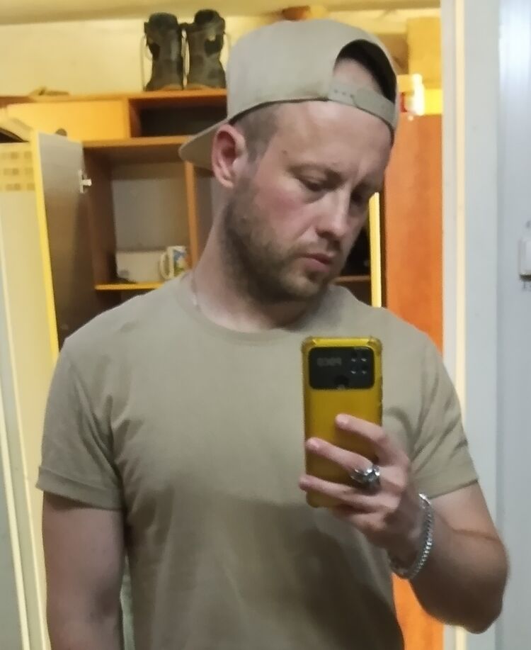  45100146  , 35 ,    