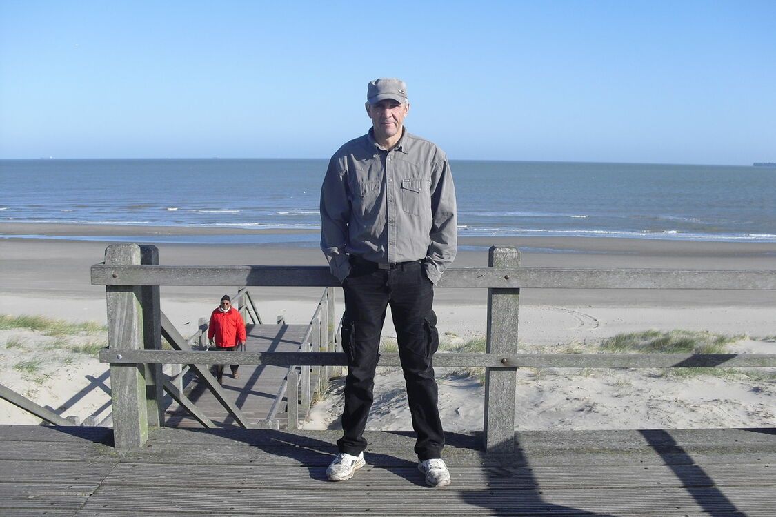  14846586  Andrei, 61 ,    
