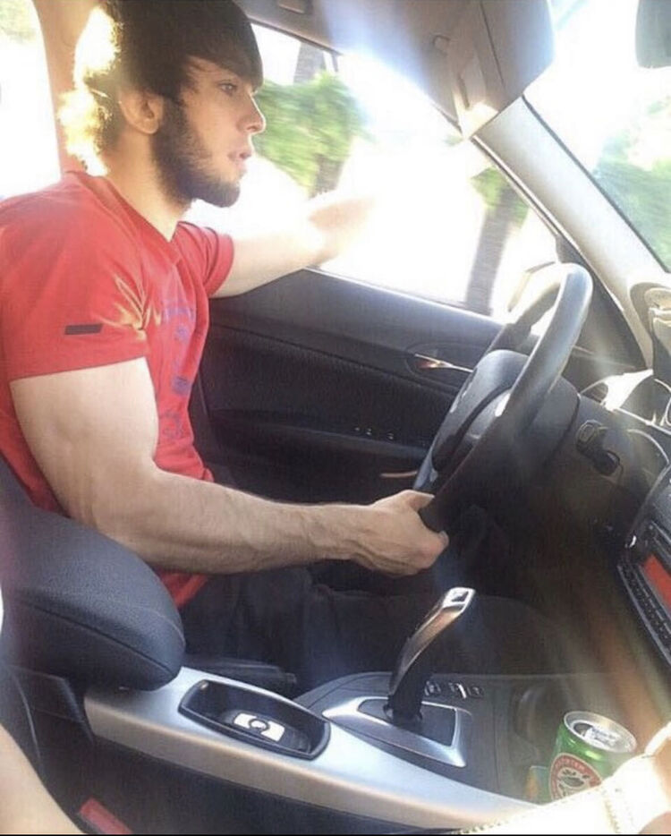  37112566  , 30 ,    --