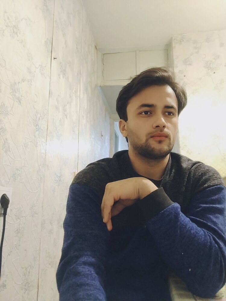  51219456  Usmon, 28 ,    