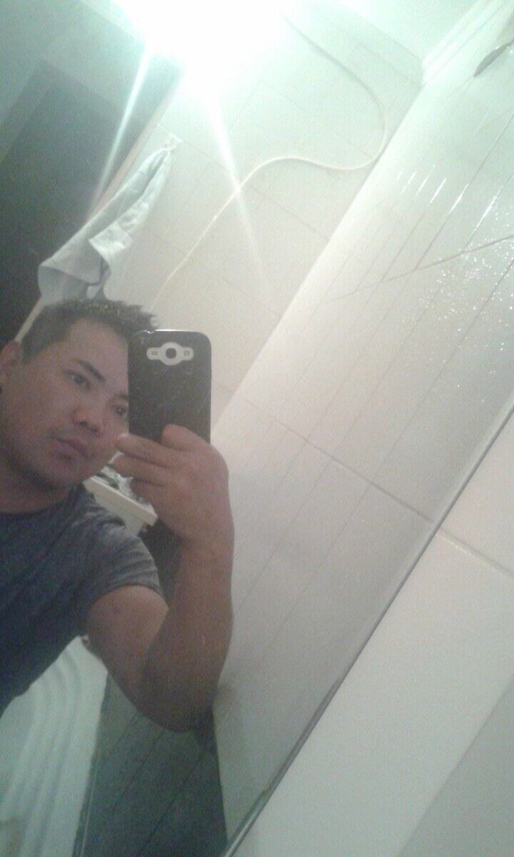  20484786  Man, 37 ,    