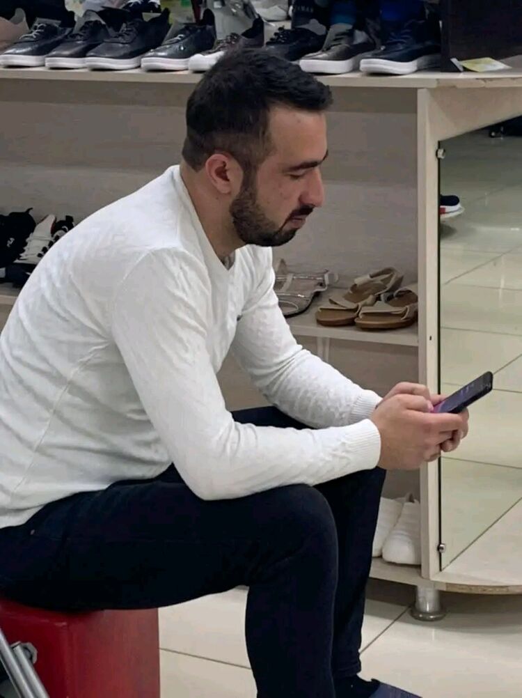  ,   Ali, 30 ,   ,   