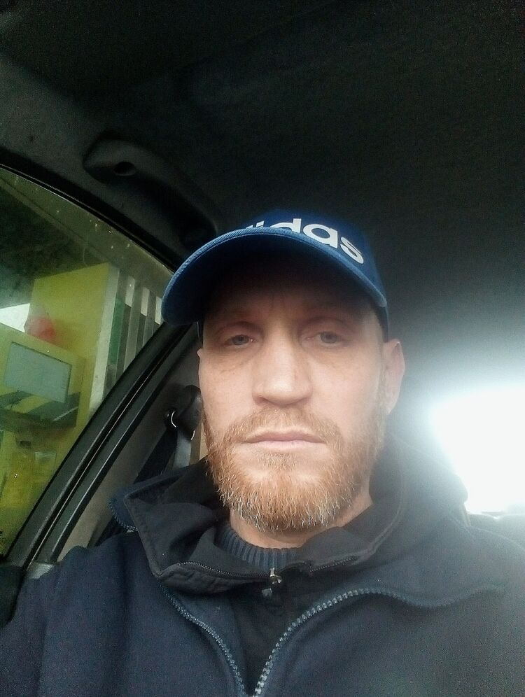  49073136  , 44 ,    