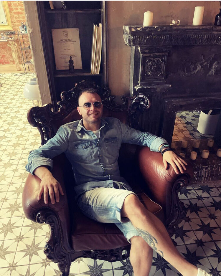 ,   , 37 ,   