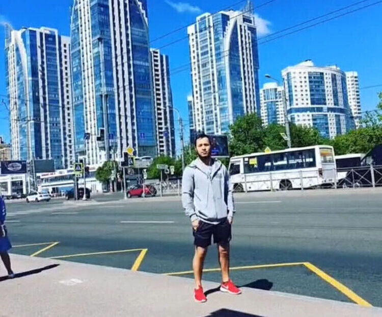 ���� 25893966 ������� ������, 33 ����, ���� ���������� � �������-��-����