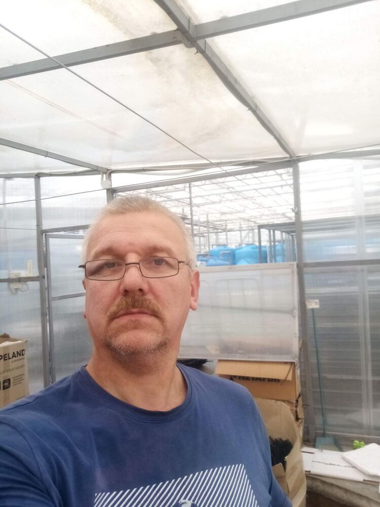  50604466  Vladimir, 53 ,    