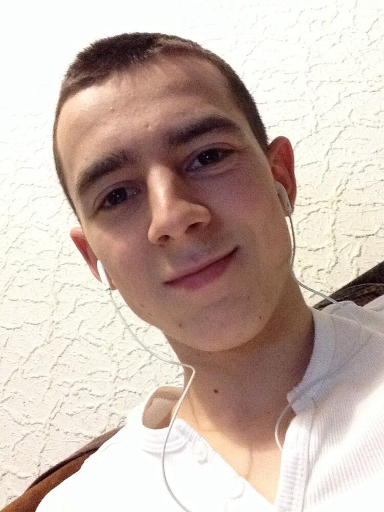  4293866  Igor, 30 ,     