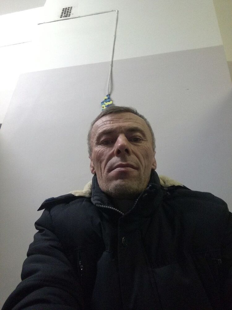  18393836  , 49 ,    