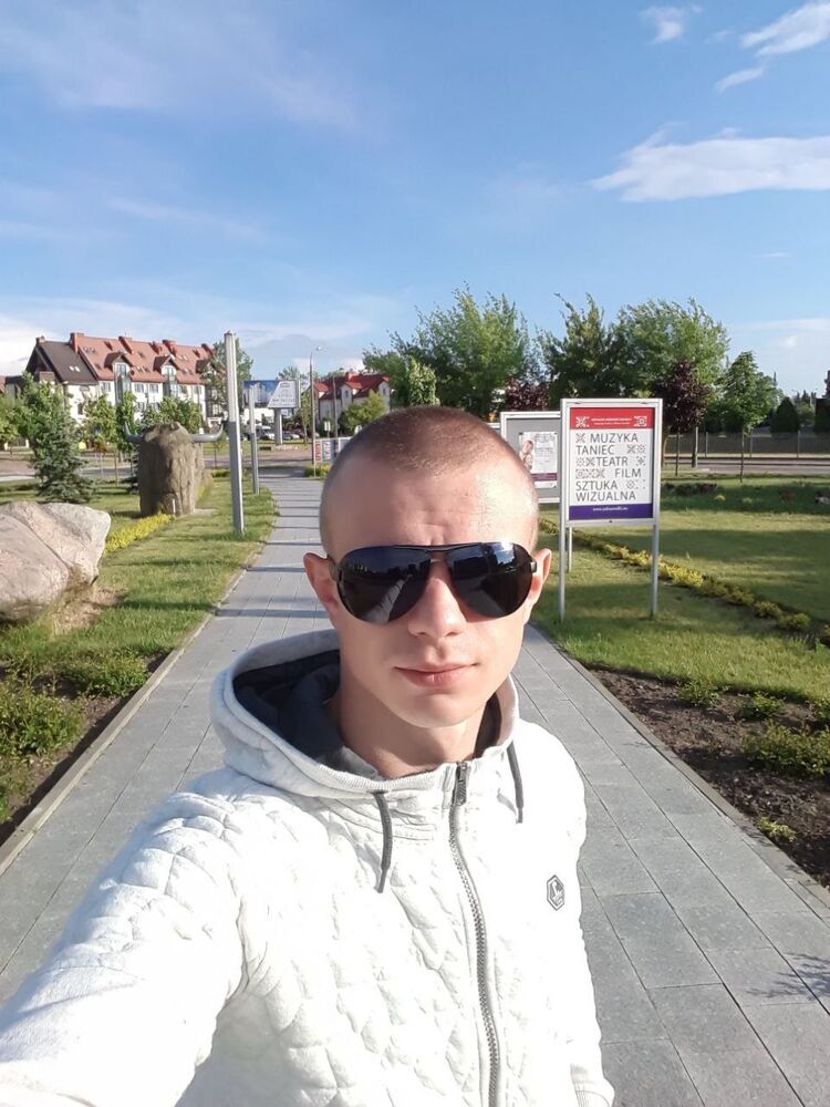  ,   Sabotag, 32 ,   ,   