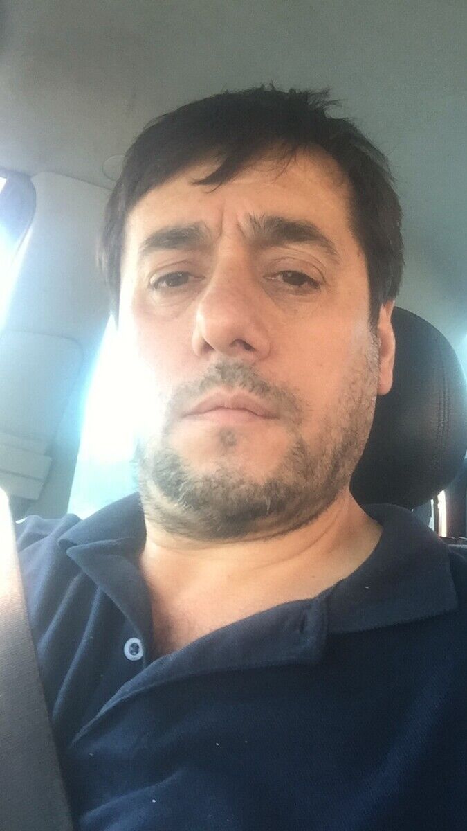  20703556  Dris, 47 ,    