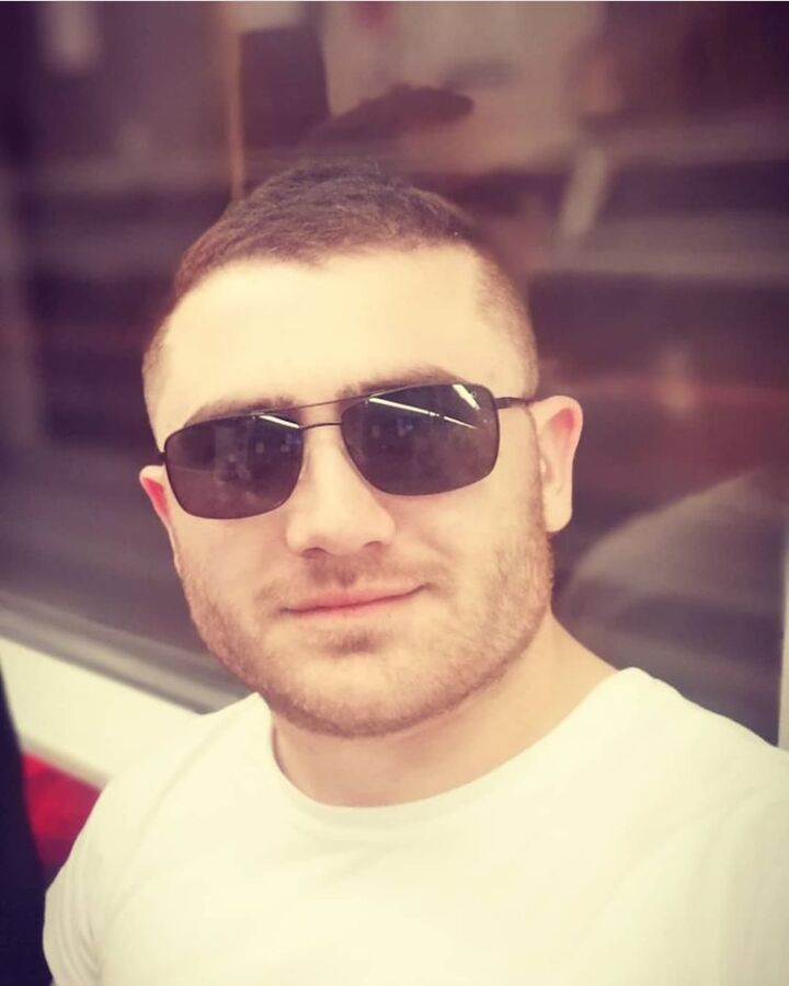  ,   Goga, 30 ,   ,   