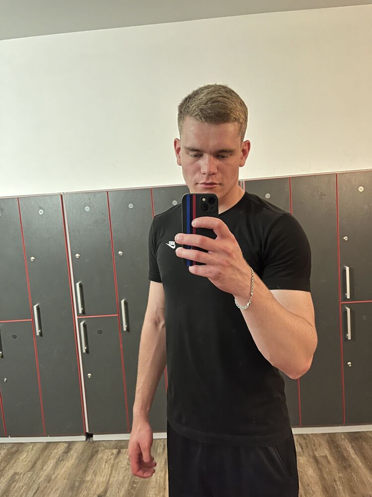  Praha,   Yaroslav, 24 ,   ,   , 